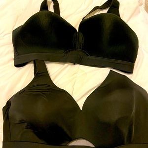 2 black Comfort Bliss Lightly Lined No-Wire Bra